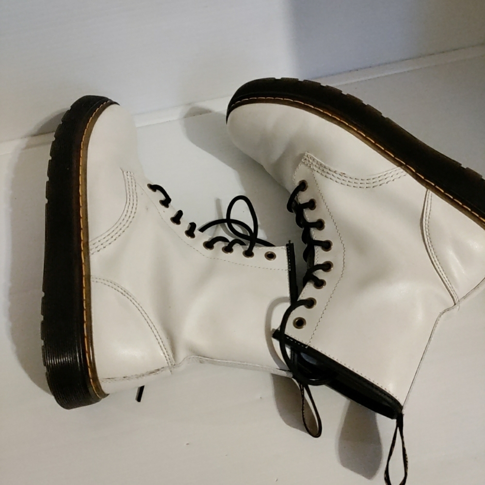 Dr Martens White Air Wair Combat BOOTS Womens 10 Lace-up Ankle AW004 ZAVALA - Picture 5 of 8